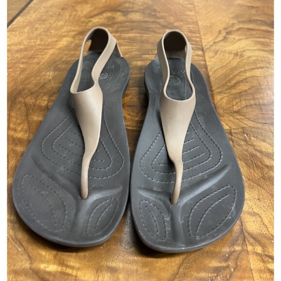 CROCS Women’s 8 Sexi Flip Flop Thong Camel Dark Brown Serena Strappy Sandals - Picture 1 of 5